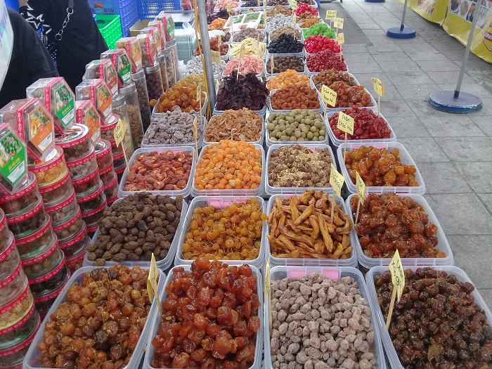 Hà Nội: Rộn ràng mùa Giáng Sinh với lễ hội ẩm thực đường phố 